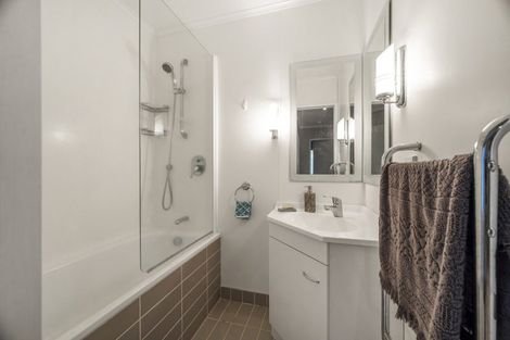 Photo of property in 8 Brunette Drive, Acacia Bay, Taupo, 3330