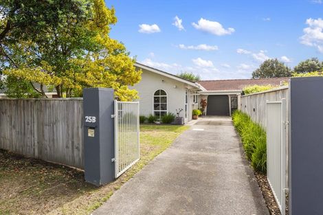 Photo of property in 25b Olive Terrace, Paraparaumu Beach, Paraparaumu, 5032