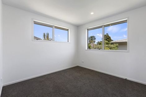 Photo of property in 47b Lynwood Road, New Lynn, Auckland, 0600
