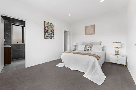 Photo of property in 17 Peacock Place, Pokeno, 2402