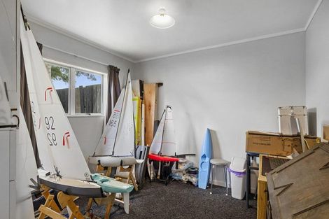 Photo of property in 11 Virginia Place, Whalers Gate, New Plymouth, 4310