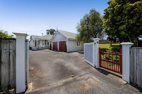 Photo of property in 416 Frankley Road, Hurdon, New Plymouth, 4310