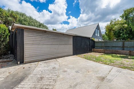 Photo of property in 16 Sandra Street, South New Brighton, Christchurch, 8062