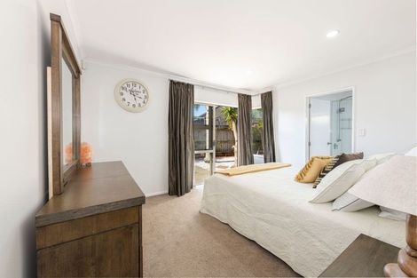 Photo of property in 4 Stornaway Drive, Flat Bush, Auckland, 2016