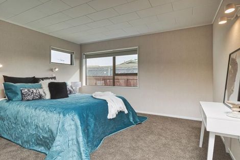 Photo of property in 12 Avenue Road, Greenmeadows, Napier, 4112