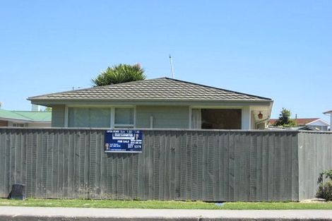 Photo of property in 75a Percival Street, Rangiora, 7400