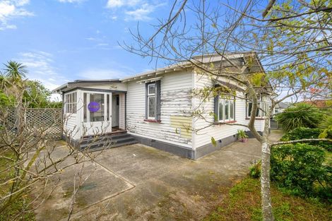 Photo of property in 181 Bowhill Road, New Brighton, Christchurch, 8083
