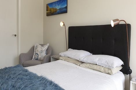 Photo of property in 8 Bovett Place, Wanaka, 9305