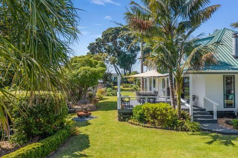 Photo of property in 11 Ohiwa Parade, Ohope, 3121