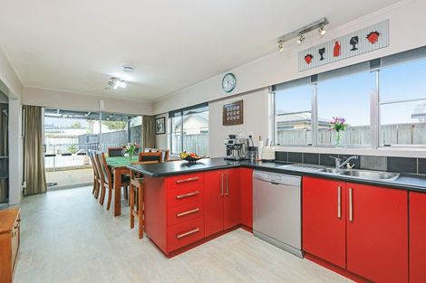 Photo of property in 17 Surrey Street, Taradale, Napier, 4112