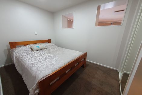 Photo of property in Terrace Garden Apartments, 2e/120 The Terrace, Wellington Central, Wellington, 6011