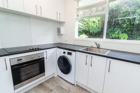 Photo of property in 52c Raroa Road, Kelburn, Wellington, 6012