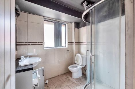 Photo of property in 8 Gordon Stanley Drive, Massey, Auckland, 0614