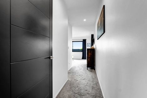 Photo of property in 4 Cessna Lane, Glen Avon, New Plymouth, 4312