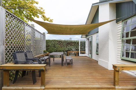 Photo of property in 53 Waterloo Crescent, Hokowhitu, Palmerston North, 4410