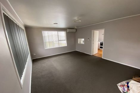 Photo of property in 1/191 Don Buck Road, Massey, Auckland, 0614