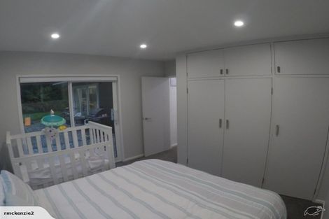 Photo of property in 35 Takahe Road, Titirangi, Auckland, 0604