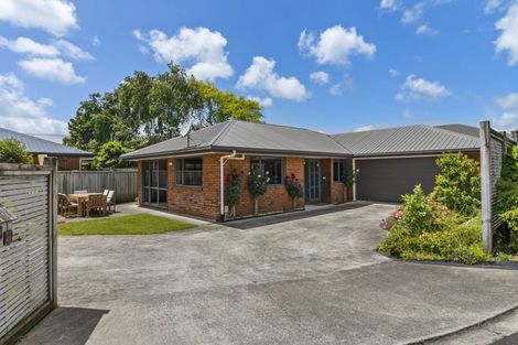 Photo of property in 9a Wilton Street, Westown, New Plymouth, 4310