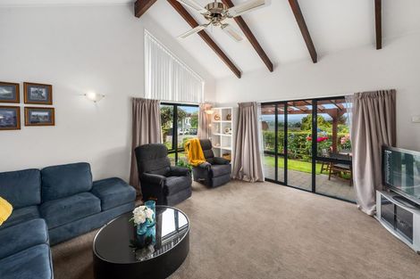 Photo of property in 42 Matipo Avenue, Pomare, Rotorua, 3015