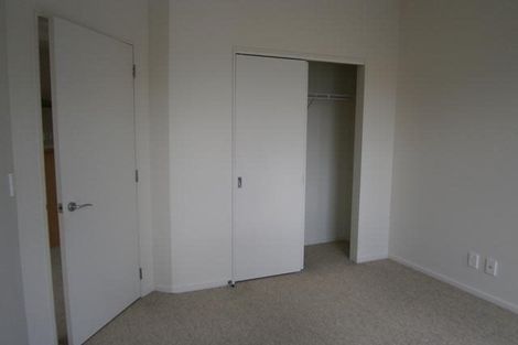 Photo of property in Stadium Garden Flats, 314/107 Thorndon Quay, Pipitea, Wellington, 6011