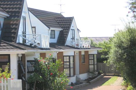 Photo of property in 2/97 Matipo Road, Mairangi Bay, Auckland, 0630