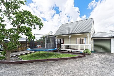 Photo of property in 1/24 Leven Lane, Totara Heights, Auckland, 2105