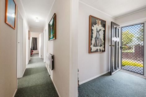 Photo of property in 4 Waikato Place, Tokoroa, 3420