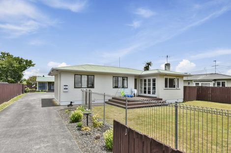 Photo of property in 26 Cosgrave Road, Papakura, 2110