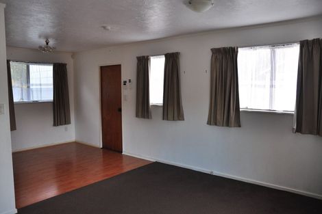 Photo of property in 2/67 Cortina Avenue, Johnsonville, Wellington, 6037