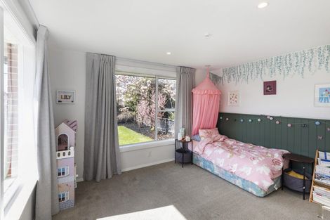 Photo of property in 11 Croziers Road, St Albans, Christchurch, 8052