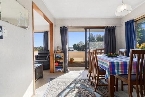 Photo of property in 70 James Cook Drive, Welcome Bay, Tauranga, 3112