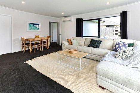 Photo of property in 10 Charlbury Drive, Rolleston, 7615