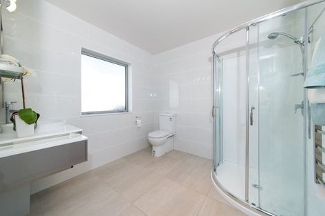 Photo of property in 10 Sunshine Lane, Flat Bush, Auckland, 2019