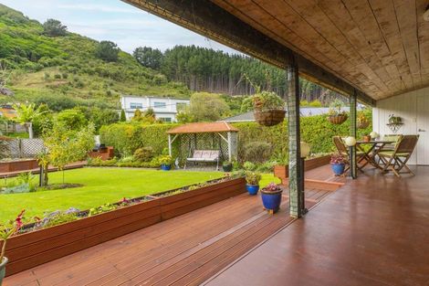 Photo of property in 75 Elizabeth Street, Waikanae, 5036