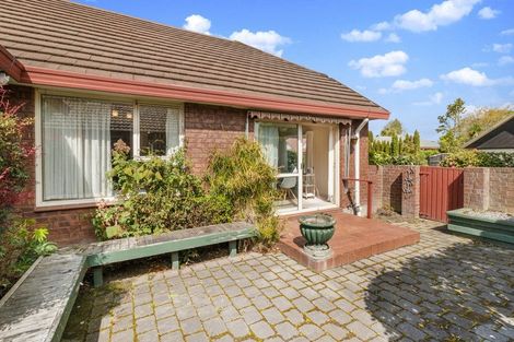 Photo of property in 1/5 Cottesmore Close, Burnside, Christchurch, 8053