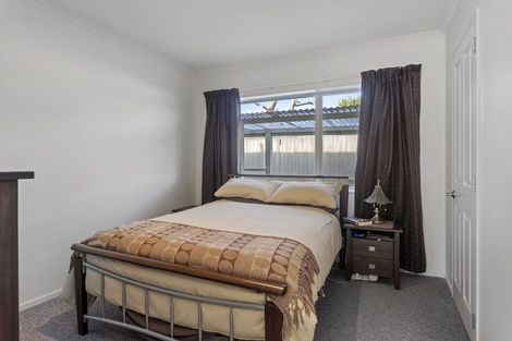 Photo of property in 12 Yellowlees Drive, Kaiapoi, 7630