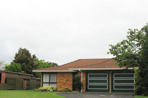 Photo of property in 12 Elrita Place, Conifer Grove, Takanini, 2112