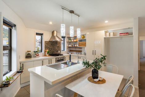 Photo of property in 422 Hutt Road, Alicetown, Lower Hutt, 5010