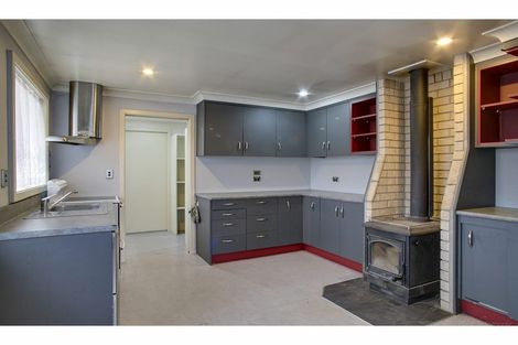 Photo of property in 48 Waimate Highway, Saint Andrews, 7988