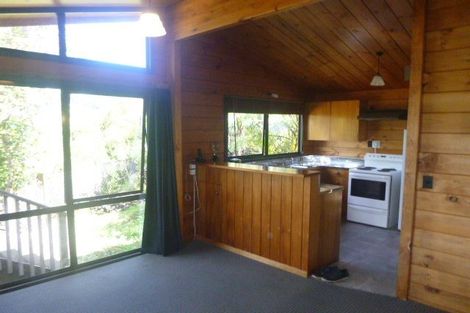 Photo of property in 6 Jacaranda Grove, Maungaraki, Lower Hutt, 5010