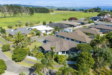 Photo of property in 55 Pyle Road West, One Tree Point, 0118