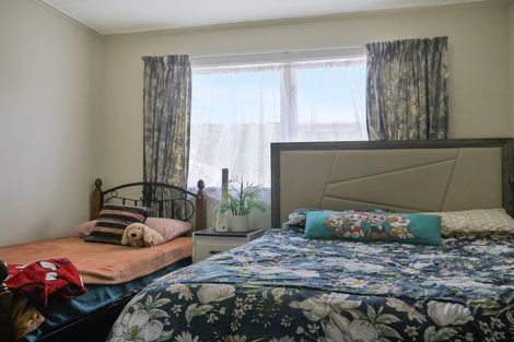 Photo of property in Oberon Flats, 48a Merton Street, Trentham, Upper Hutt, 5018