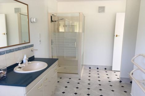 Photo of property in 3a Sydenham Street, Northland, Wellington, 6012