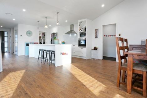 Photo of property in 11 Mike Smith Drive, Cambridge, 3434