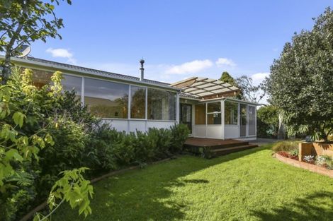 Photo of property in 18b Karamea Street, Whalers Gate, New Plymouth, 4310