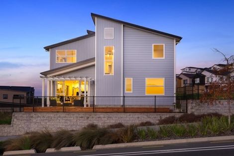 Photo of property in 47 Windlass Street, Long Bay, Auckland, 0630