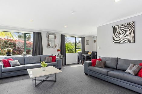 Photo of property in 32 Sunvale Place, Gate Pa, Tauranga, 3112