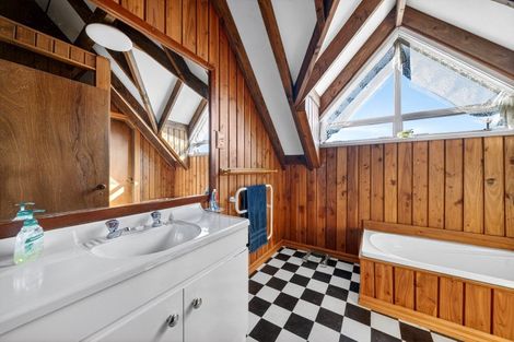 Photo of property in 1 Hornsby Street, Carterton, 5713