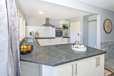 Photo of property in 44 Hastings Street, Southbridge, 7602