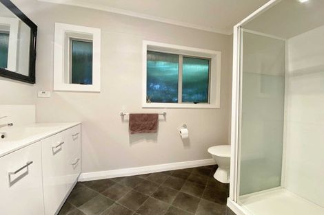 Photo of property in 84 Gilberthorpes Road, Hei Hei, Christchurch, 8042